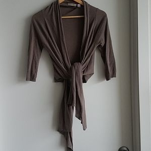 Uniqlo linen wrap top